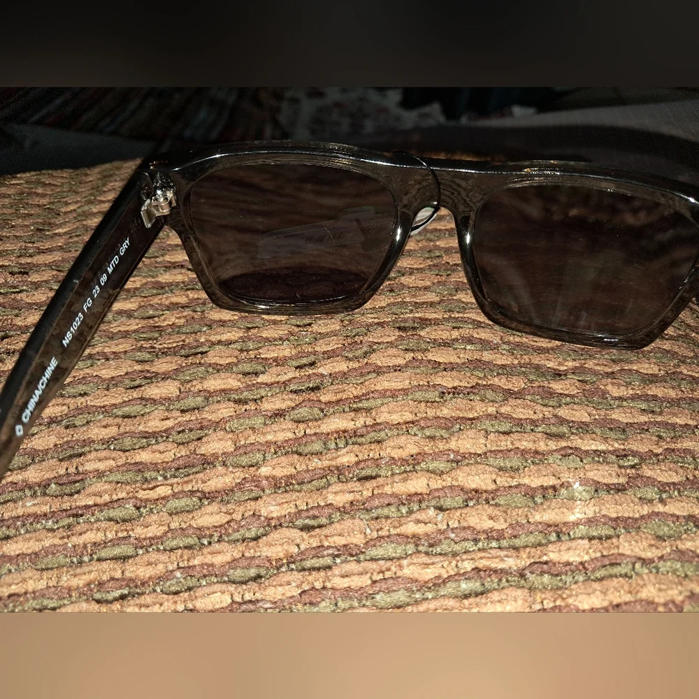 Foster Grant these sleek